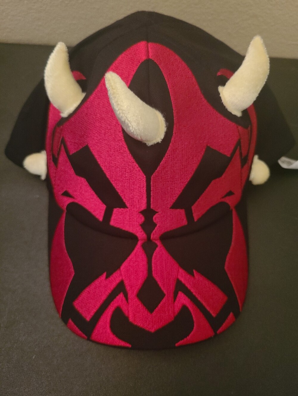 Disney World Star Wars Hat Darth Maul Adult Galaxy's Edge , Pre-owned